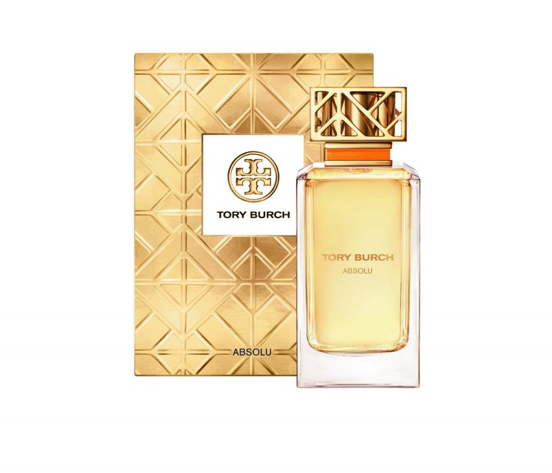 Celebrate Your Love for Her with a Captivating Scent
