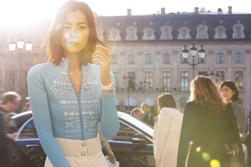CHANEL Lights up the Place Vendôme with the New J12
