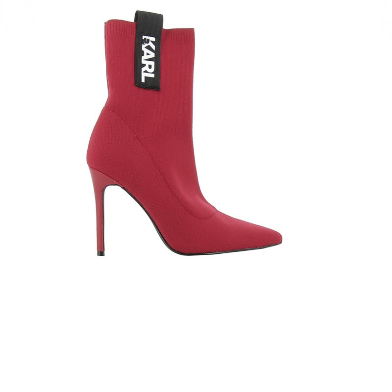 Karl Lagerfeld boots<br />
&nbsp;