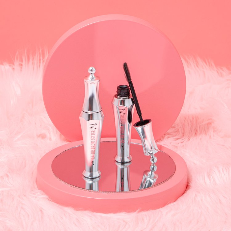 And to make sure the winds won’t mess them, Benefit's 24HR Brow Setter is the ultimate solution. This clear brow gel is your secret weapon for taming and setting your brows in place for up to 24 hours. In other words, it’s a must-have for a natural, groomed look that withstands the cooler weather.