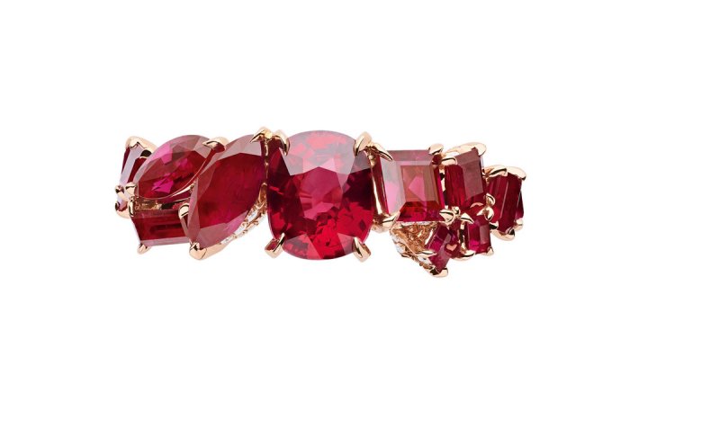 Rouge Vermillon ruby ring<br />
 