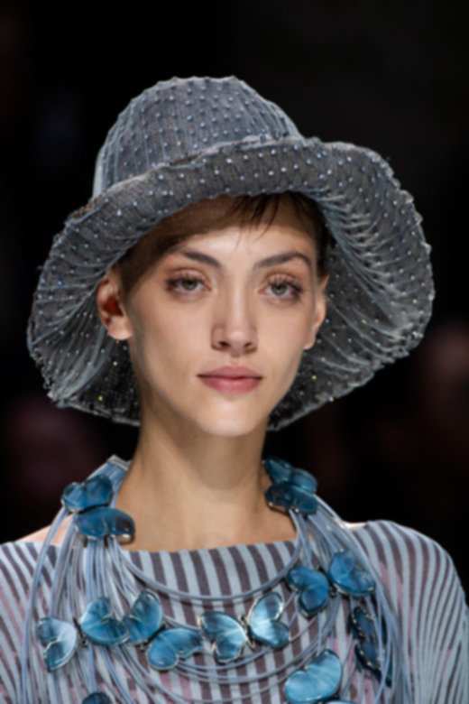 Giorgio Armani<br />
&nbsp;