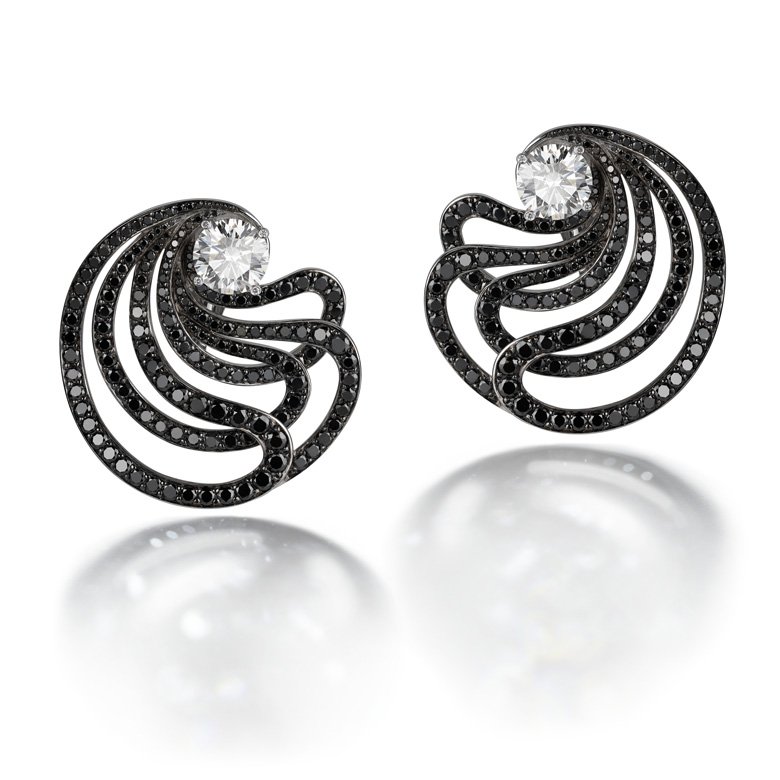 <strong>de Grisogono</strong> high jewelry earrings<br />
 