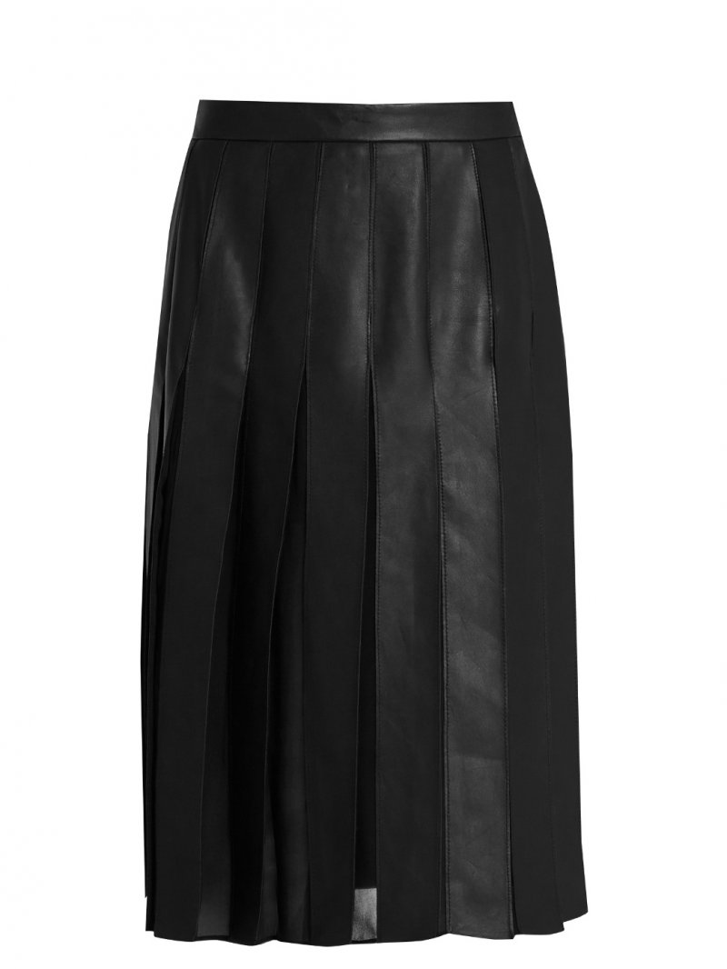 عقد مصنوع من البلاتين، مجموعة Blue Book، تيفاني أند كو<br />
&nbsp;