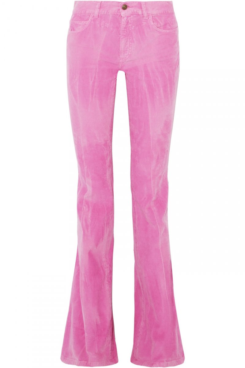 اليوم الثّاني &ndash; علامة <span dir=LTR>Huang Jia Production</span><br />
&nbsp;