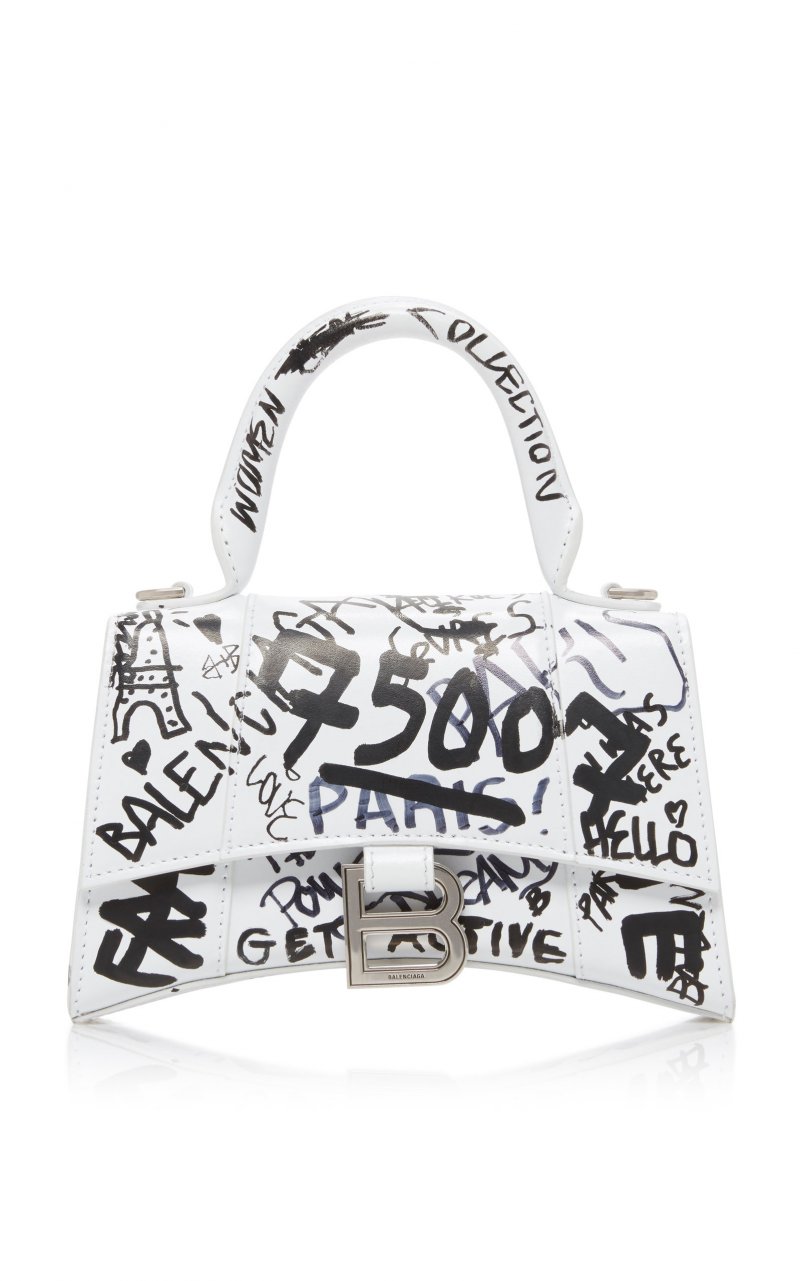 Balenciaga<br /> <em>Via Moda Operandi</em><br />
&nbsp;