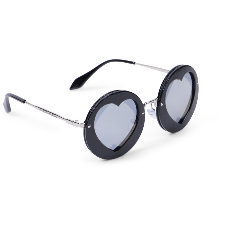 Monnalisa<br /> <em>Via Bambini Fashion</em><br />
&nbsp;