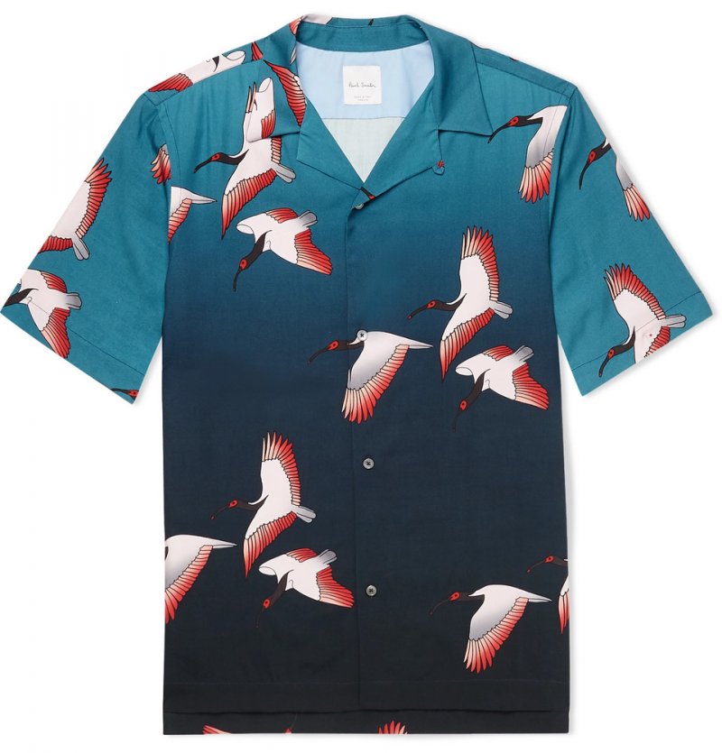 <strong>إطلالة مدخّنة ملطّخة</strong><br />
مجموعة خريف وشتاء 2021-2022 من باكو رابان<br />
&nbsp;