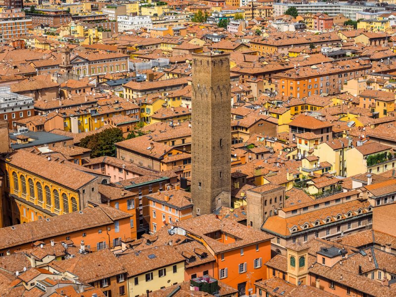 If you are seeking a romantic getaway with your better half, no place like <strong>Torre Prendiparte</strong> in Italian Bologna can help you celebrate your love and feel anew again in the most extraordinary of ways. Although it’s a B&B, this fortress is historical and will definitely amaze you.
