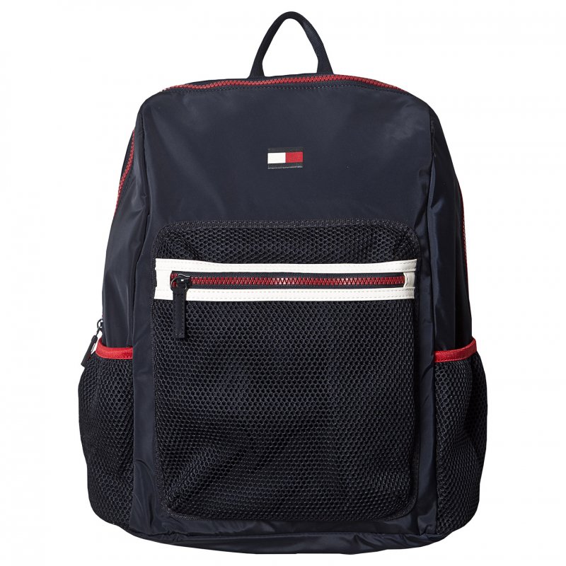 Tommy Hilfiger<br /> <em>Via Alexandalexa.com</em><br />
&nbsp;
