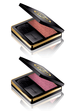 <strong>أنّا ديلّو روسو</strong> ترتدي مجوهرات بوميلاتو إلى الحدث الذي أقامته العلامة على شرف سلما حايك