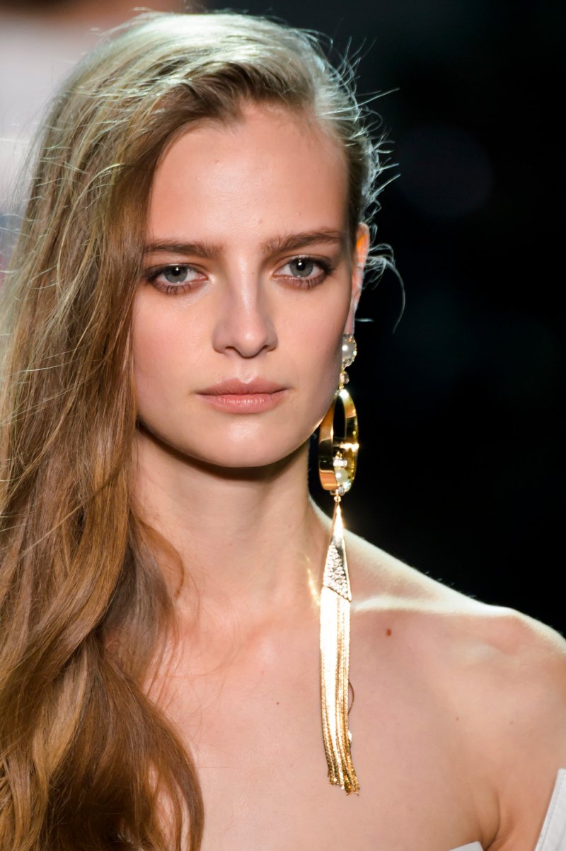 Close-Up Accessories- Haute Couture Spring-Summer 2017
