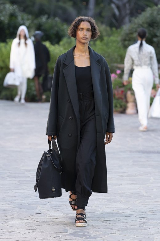 Indulge in the Max Mara Resort 2022 Beauty
