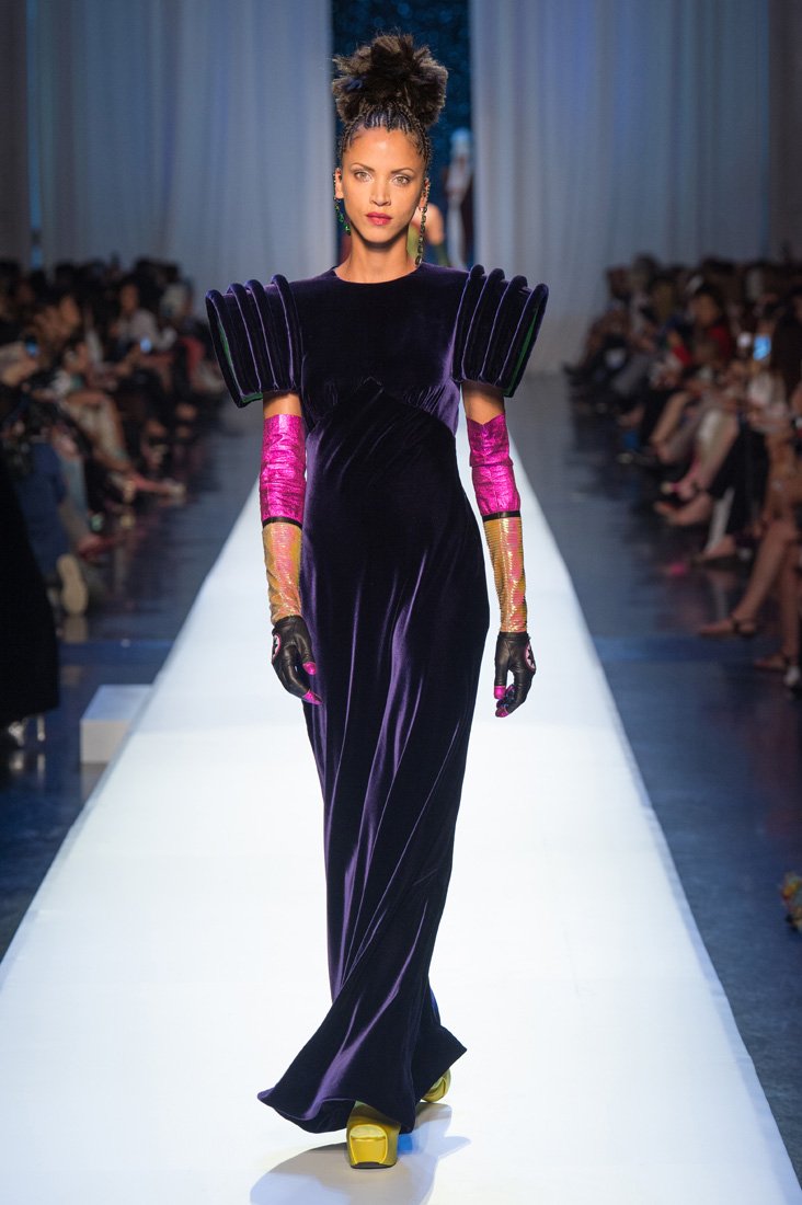 باميلا رولاند<br />
&nbsp;