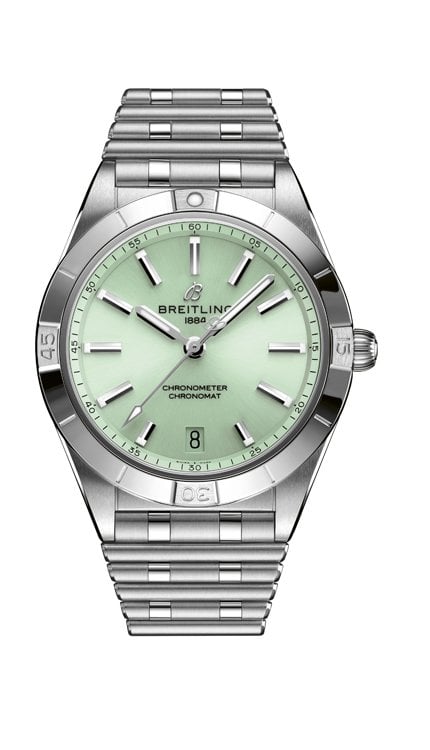 <p>The <strong>Chronomat Automatic 32 </strong>is designed for strong, passionate moms of purpose, action, and style. A versatile sporty and chic watch for any occasion, it’s available in an array of metal cases, from cool stainless steel to goes-with-everything bicolor, or even luxurious 18k red gold. You can even opt for diamond-set bezels, indices, and colorful dials.</p>
