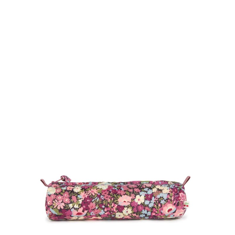 <strong>Bonpoint</strong> pencil case<br /> <em>Via Melijoe.com</em><br />