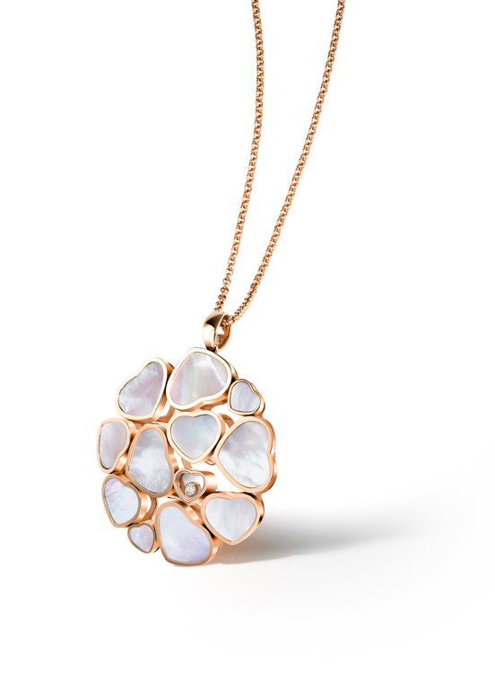 <strong>Chopard</strong>, Happy Hearts pendant<br />
 