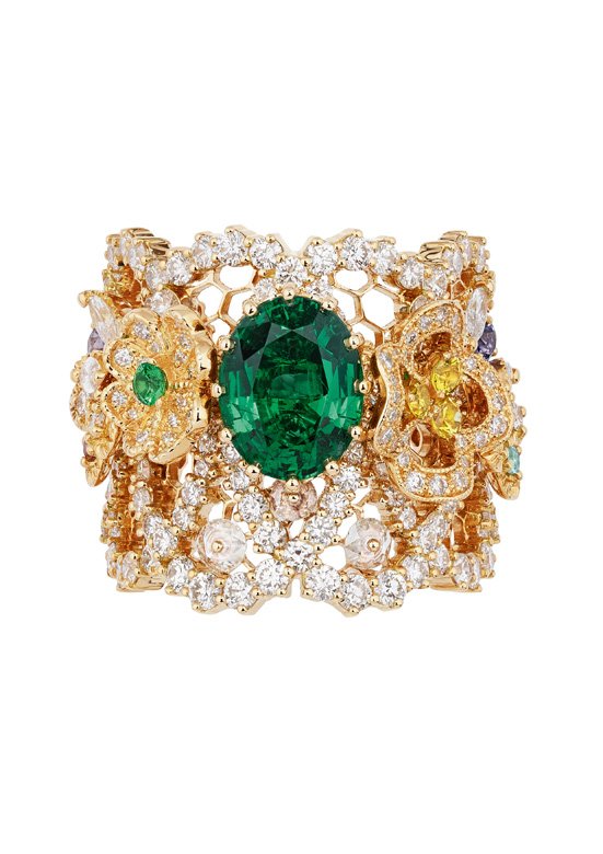 <strong>Dior</strong>, Dior Dior Dior high jewelry collection, Dentelle Tulle ring<br />
 