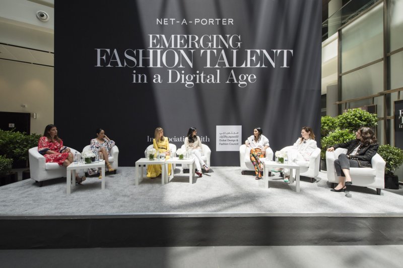 موقع Net-A-Porter يحتفل بمصمّميه الجدد
