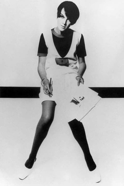 <strong>Mary Quant</strong><br /> <em>Photo Courtesy of Pinterest.co.uk</em><br />
Can the woman who created the mini skirt not be defined as iconic? It was during the 60s in London that she invented this piece, leaving an everlasting mark on the fashion world.<br />
 
