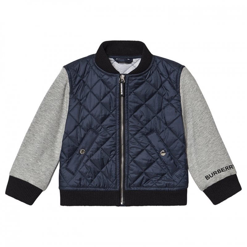 Burberry<br /> <em>Via Alexandalexa.com</em><br />