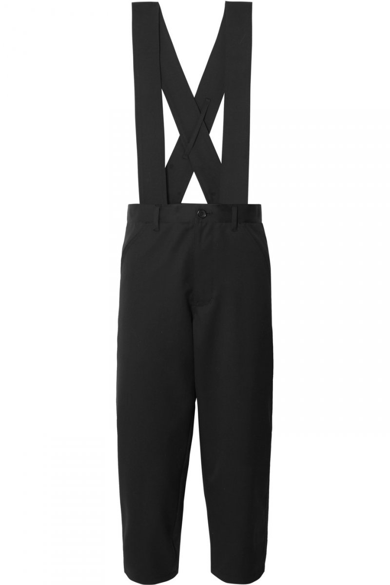 سان لوران<br />
<em>من موقع</em> <em><span dir=LTR>Net-A-Porter</span></em><br />
&nbsp;