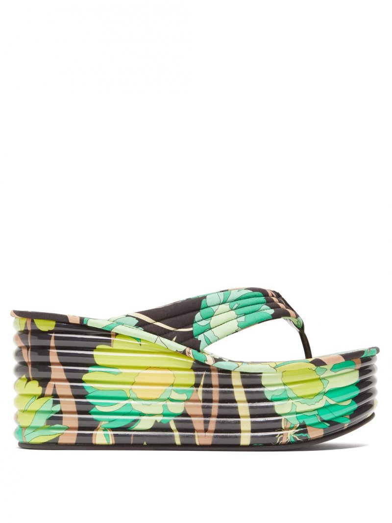 Fendi<br /> <em>Via Matches Fashion</em><br />
&nbsp;