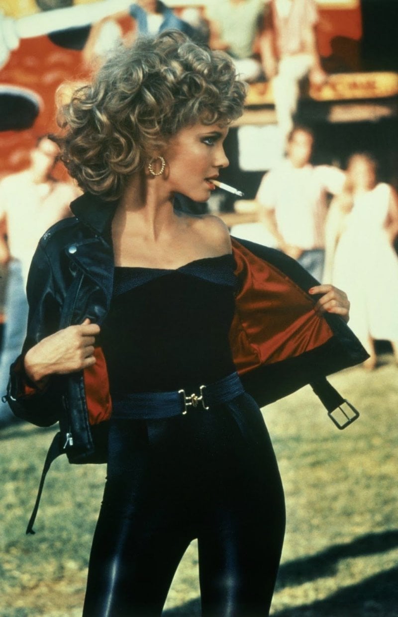 فالنتينو<br />
<em>من موقع </em><em><span dir=LTR>Matches Fashion</span></em><br />
&nbsp;