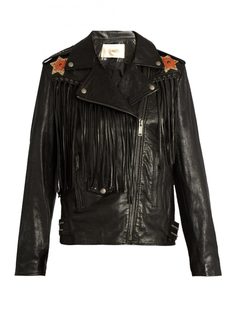 خاتم مصنوع من الذّهب الأبيض المرصّع بالماس الأبيض وآخر مصنوع من الذّهب الزّهريّ المرصّع بماس أبيض وأسود