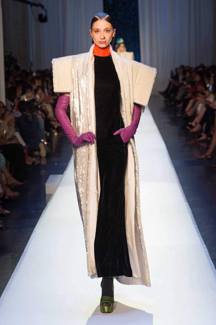 تاداشي شوجي<br />
&nbsp;