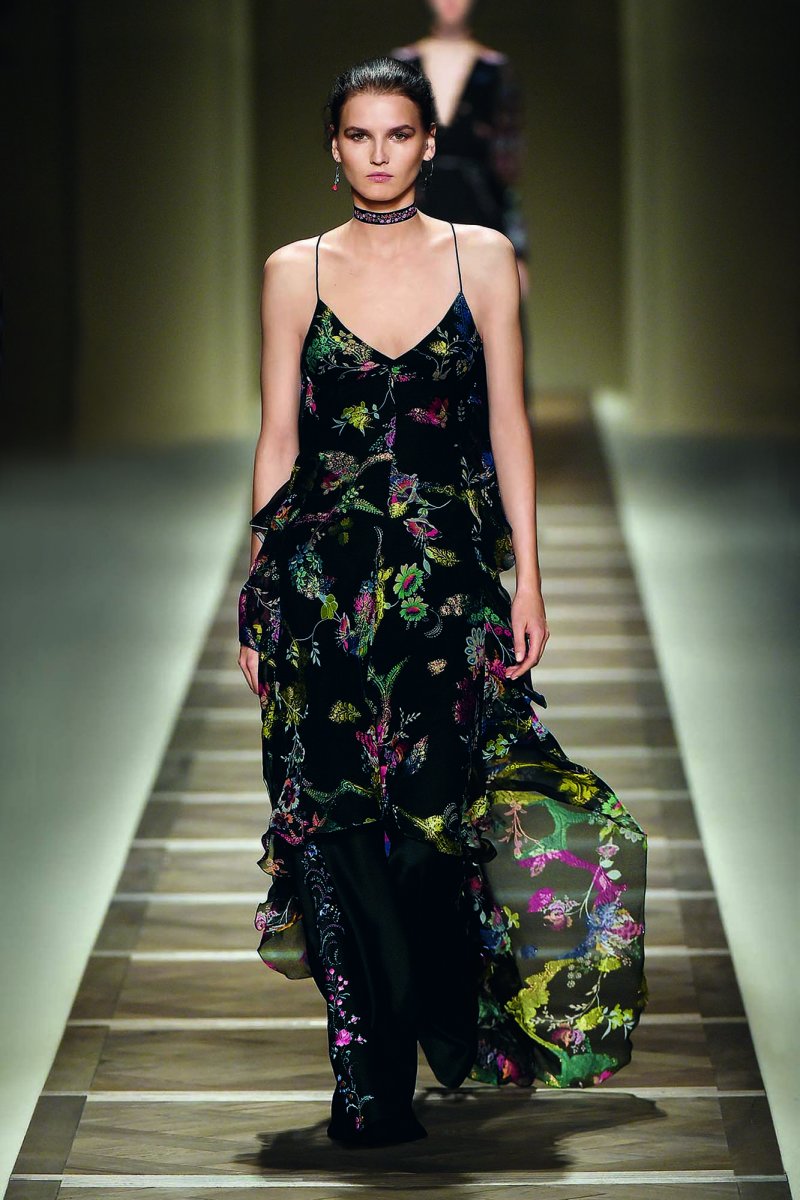 ألكسندر وانغ<br />
<em>من موقع </em><em>Net-A-Porter </em><br />
&nbsp;