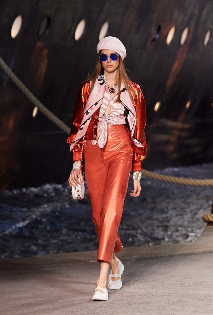 خاتم <span dir=LTR>B Blossom</span><br />
&nbsp;