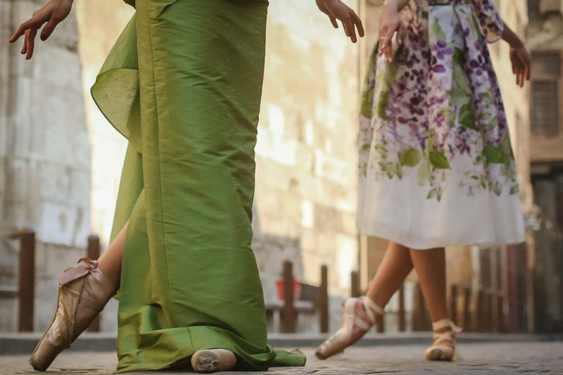 بمبى تستولي على شوارع القاهِرة
