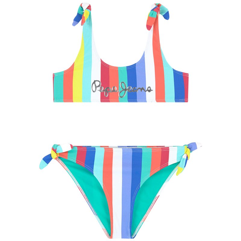 Pepe Jeans<br /> <em>Via Melijoe.com</em><br />