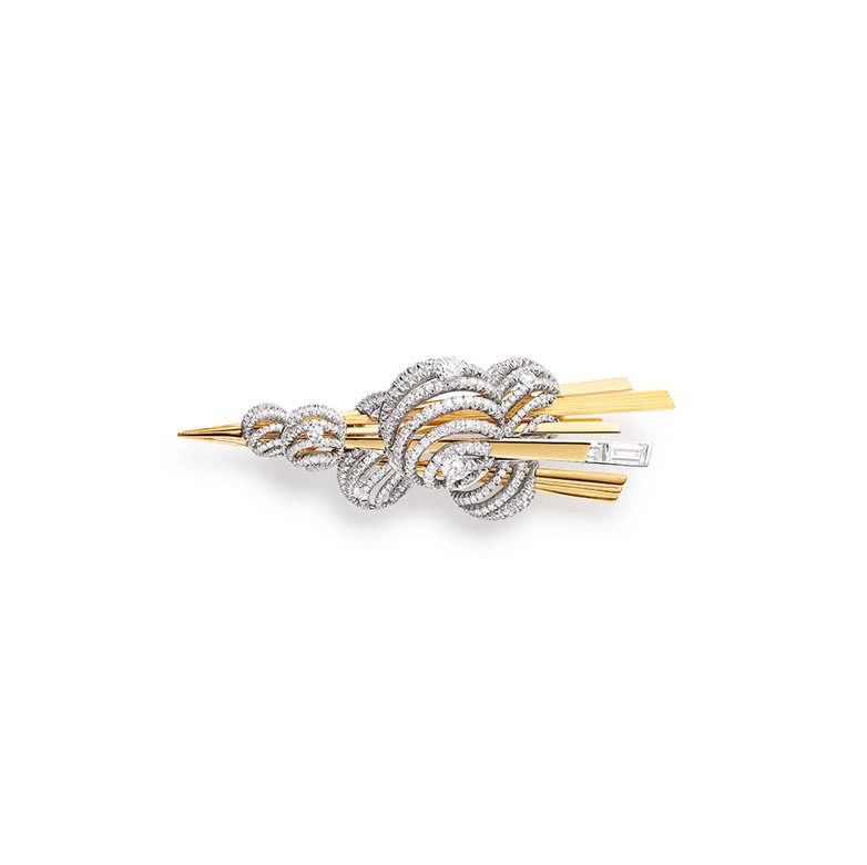 <strong>Chaumet</strong>, Les Ciels de Chaumet high jewelry collection, Nuages d’Or brooch<br />