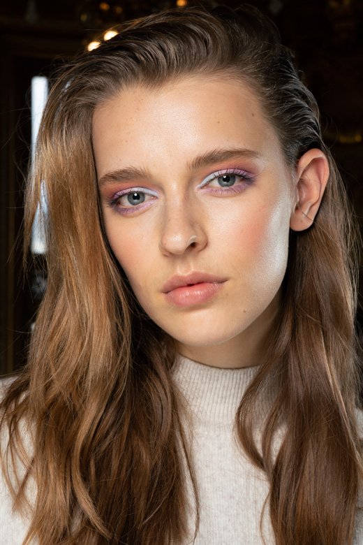 <strong>Effortlessly Natural Hair </strong><br />
Balmain<br />
