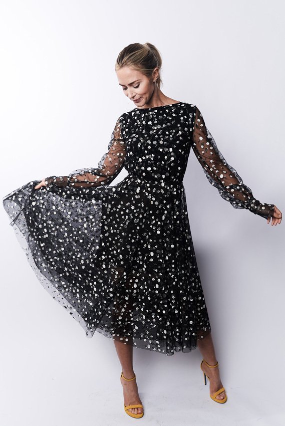 <strong>أمستردام، هولندا</strong><br />
في شهر أبريل، تتفتّح أزهار التوليب في أمستردام وتملؤها بالألوان. وإذا كنتم في المدينة يوم السبت الأخير من الشهر، ستحظون بفرصة الاحتفال بيوم&nbsp;<span dir=LTR>King&rsquo;s Day</span>&nbsp;&ndash; وهو يوم ميلاد الحاكم الرسميّ &ndash; وستتناولون ألذّ الأطعمة في أسواق البضائع القديمة الكبيرة.