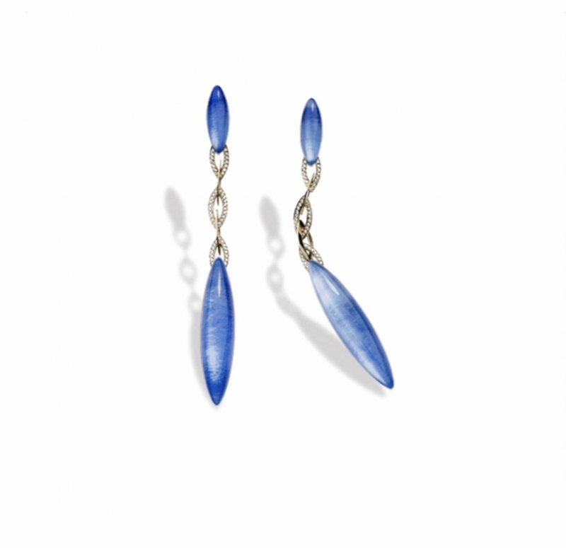 <strong>Vhernier</strong> Fuseau earrings<br />
 