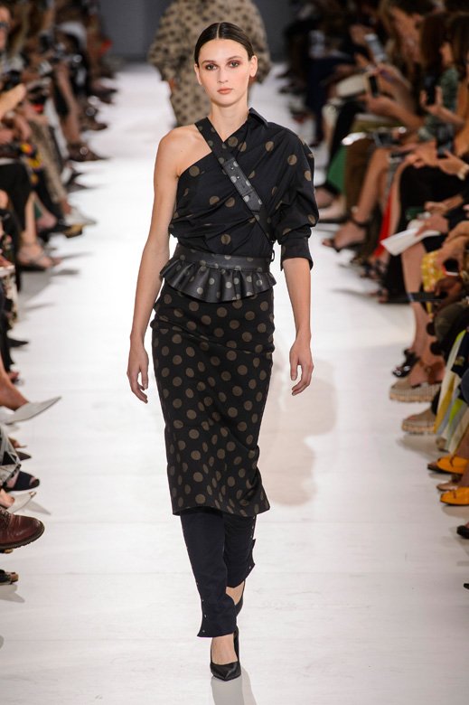 ساعة رمليّة من علامة&nbsp;<strong><span dir=LTR>A&rsquo;ish</span></strong>&nbsp;&ndash; متوفّرة لدى صلصال&nbsp;&nbsp;&nbsp;&nbsp;<br />
&nbsp;