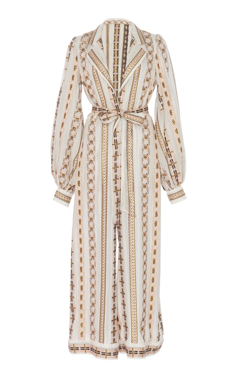 <strong>مونيك لويلييه</strong>&nbsp;مجموعة فساتين الزفاف لخريف عام 2021<br />
&nbsp;