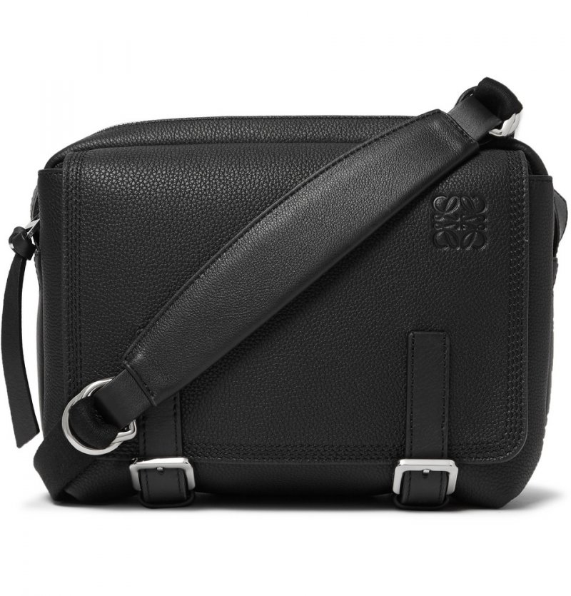 Loewe<br /> <em>Via MRPORTER</em><br />
&nbsp;