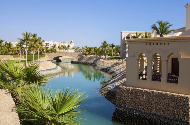 <strong>Salalah, Oman </strong><br />
This is another place to enjoy the beach, as well as lush, green landscapes and seasonal waterfalls. This is not all, as the city also constitutes an archeological site thanks to the Frankincense Land Museum.