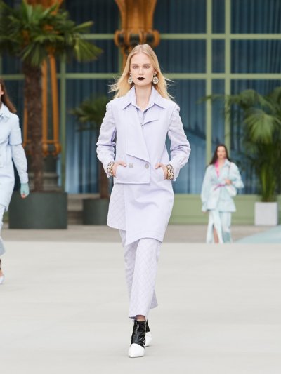 CHANEL Goes Solo for its Cruise 2020 Collection
