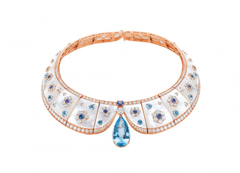 Dreamy collar<br />
 