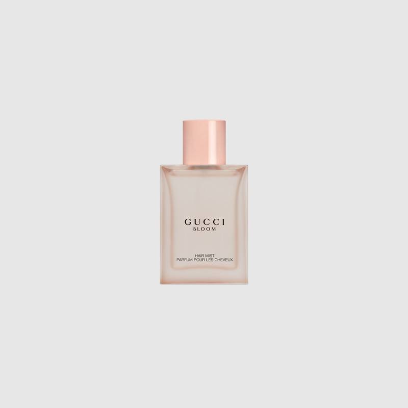 <strong>شانيل </strong><strong><span dir=LTR>CHANEL</span></strong><strong>، </strong>مستحضر <span dir=LTR>Rouge Coco Gloss</span> بلون <em><span dir=LTR>Aurora</span></em><br />
&nbsp;