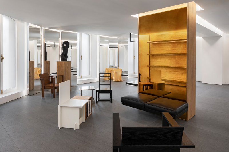 Celine Boutique in Paris Rue Francois 1er<br />