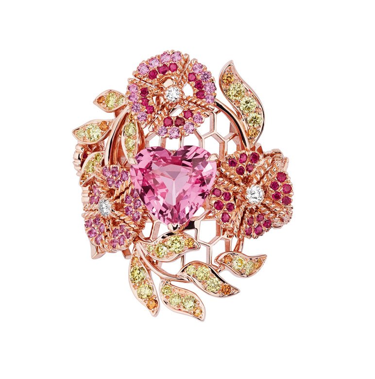 <strong>Dior</strong>, Dior Dior Dior high jewelry collection, Dentelle Organza ring<br />
 