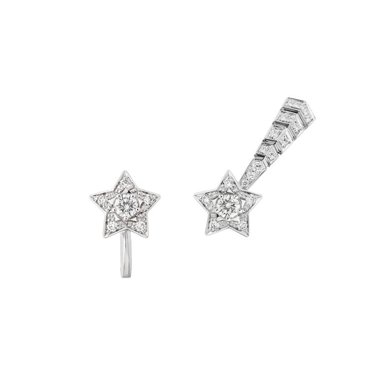 <strong>CHANEL</strong>, Comète mismatched earrings<br />