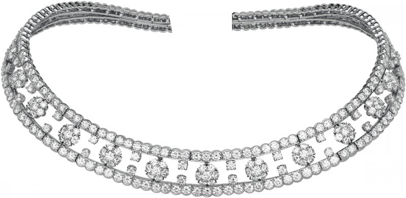 <strong>Van Cleef & Arpels</strong>, Snowflake necklace<br />
 
