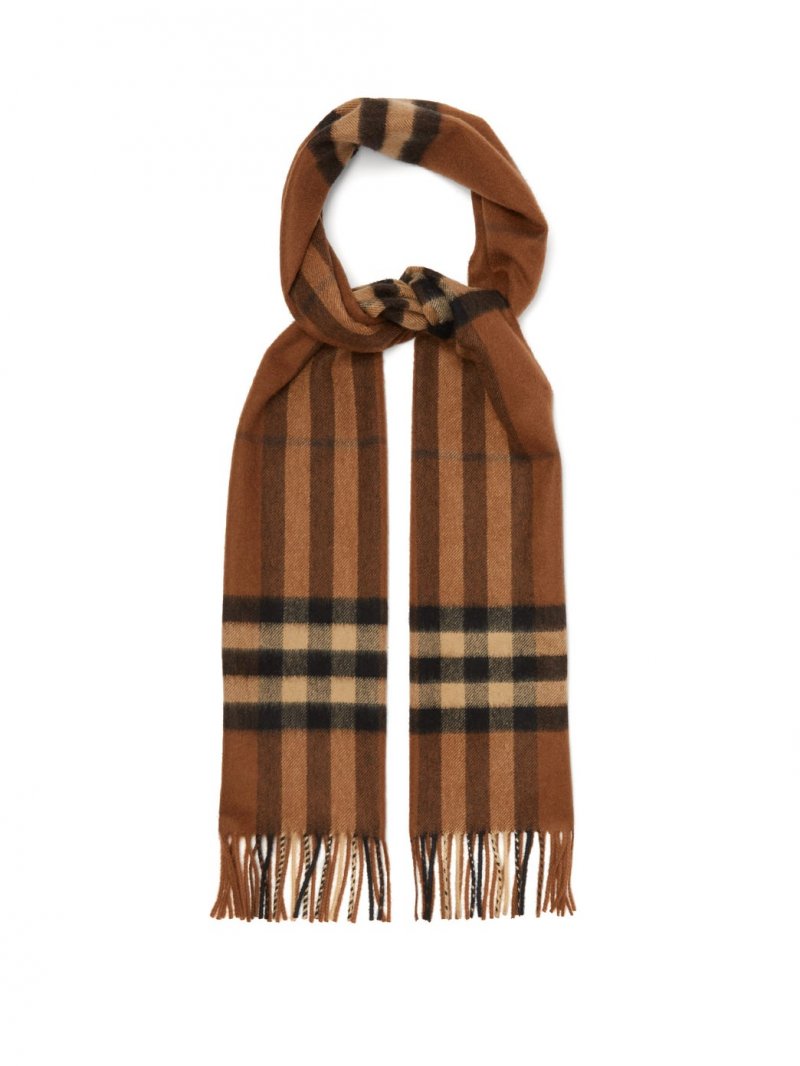 Burberry<br /> <em>Via Matches Fashion</em><br />
&nbsp;